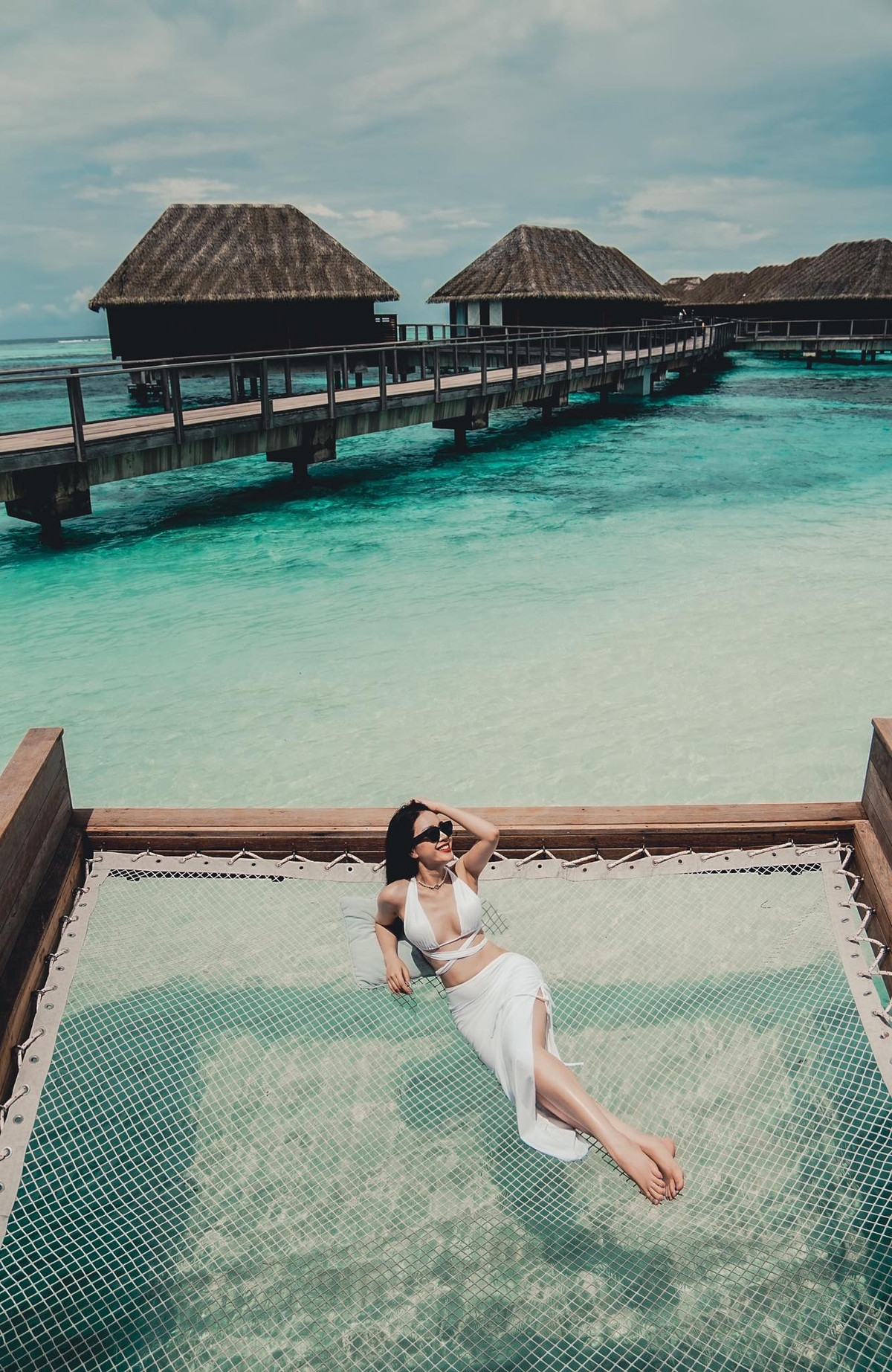 Vốn định hình phong cách kín đáo, tiểu thư, MC Ngô Mai Phương hiếm khi chia sẻ ảnh diện đồ bơi, đặc biệt là bikini.