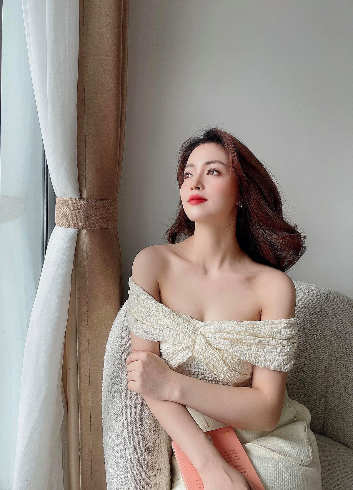 Gái xinh Thái Nguyên còn từng đoạt danh hiệu "Gương mặt nữ sinh viên Y dược 2018".