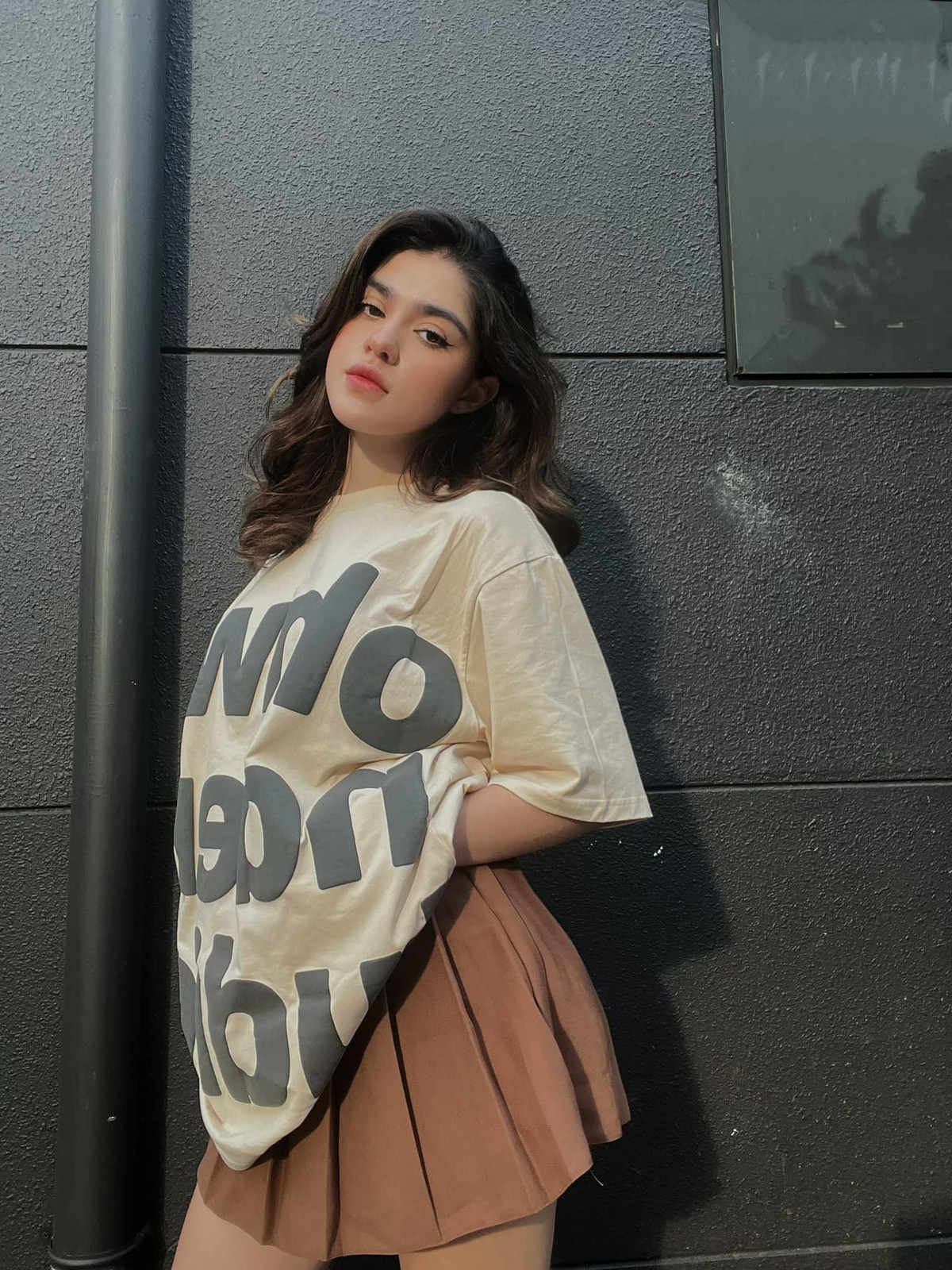 Ngoài ra, Thúy Anh còn là một fashionista trong giới trẻ bởi phong cách ăn mặc trẻ trung, hợp mốt.