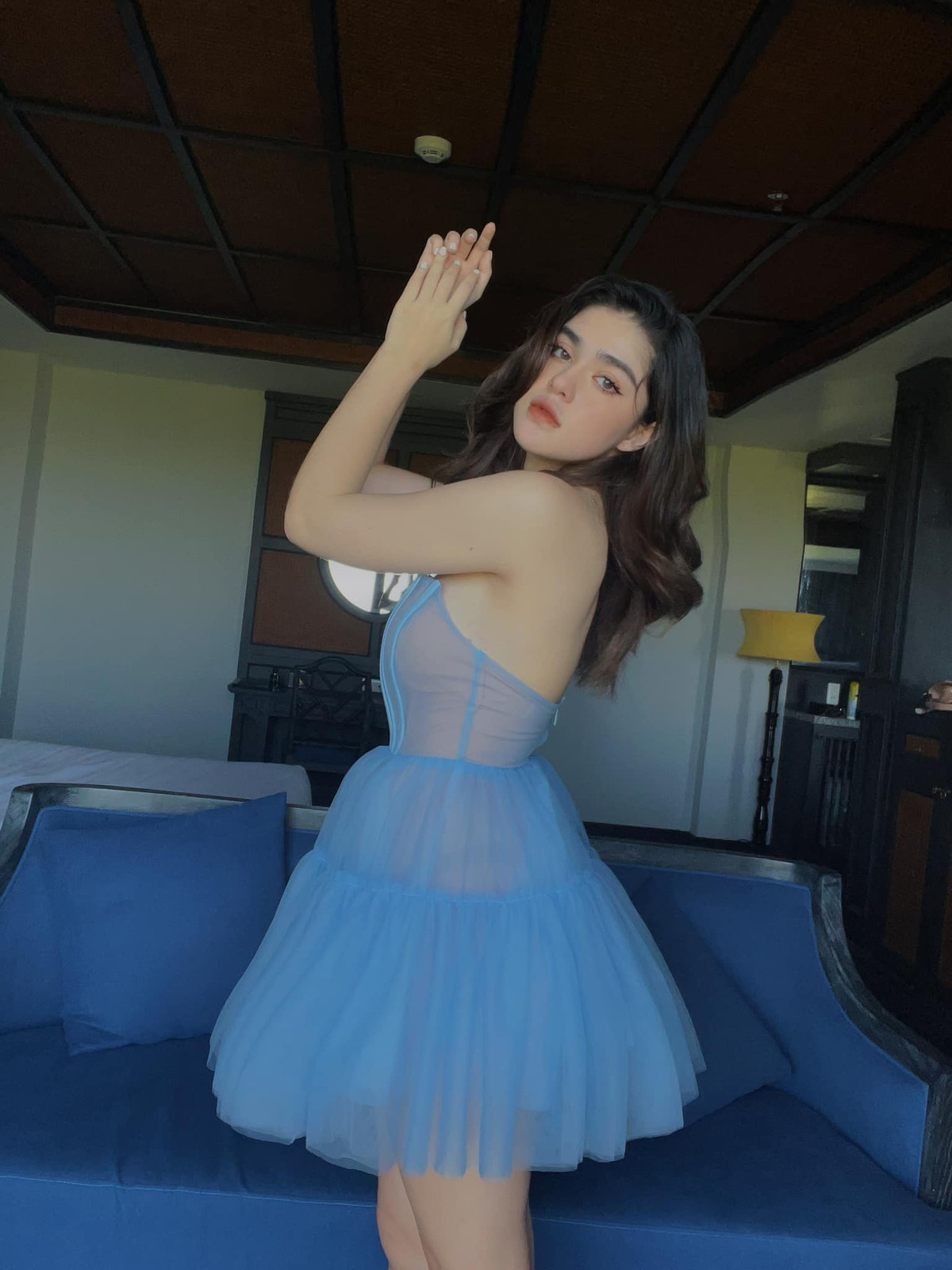 Cô chia sẻ, ngoại hình con lai mang lại cho bản thân những điểm lợi trong cuộc sống.