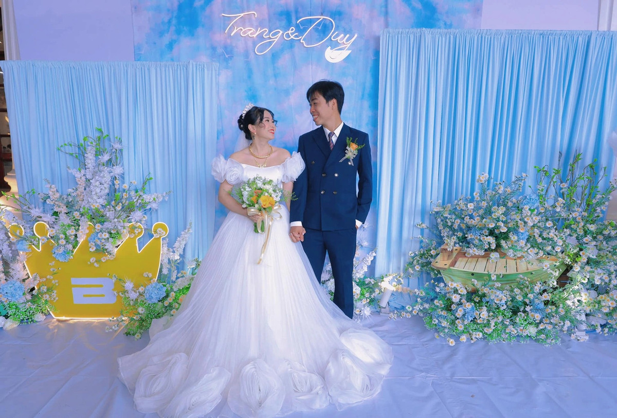 Khi xác định về chung một nhà với bạn trai, Trang bắt đầu lên ý tưởng về đám cưới trong mơ.
