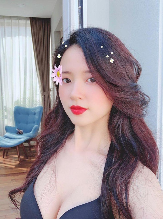 Người đẹp biết lựa chọn những bộ trang phục có thể tôn được lợi thế hình thể của mình.