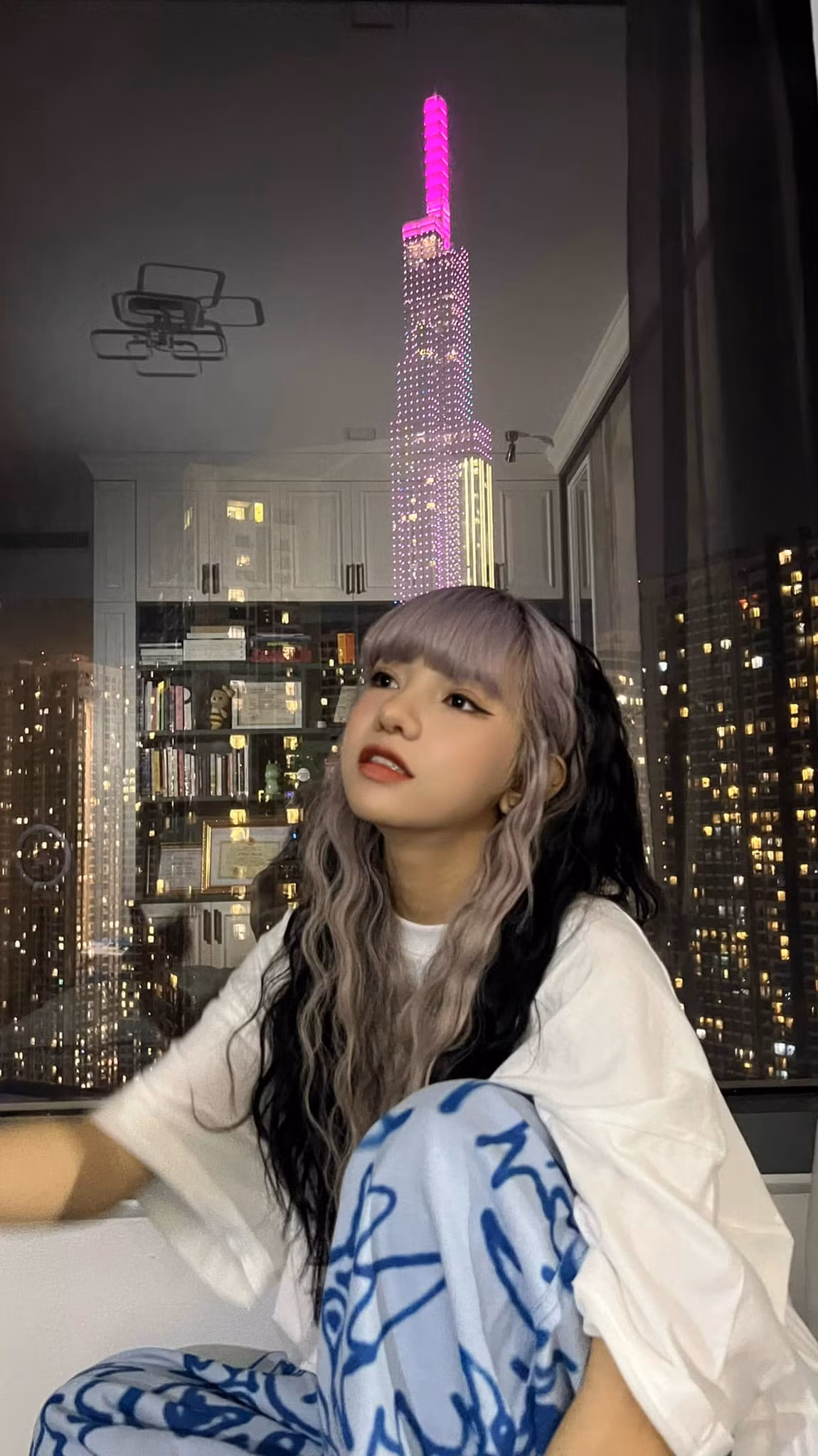 Cô nàng Bùi Thảo Ly (biệt danh CiiN) cũng không tránh khỏi những lần bị so sánh nhan sắc trên mạng và đời thường.