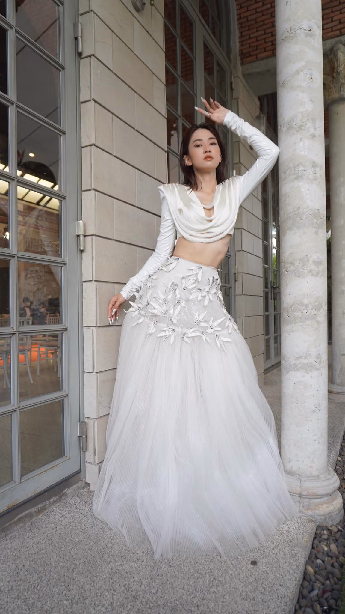 Choi golf lai quay clip nhay nhot, Le Bong suyt lo diem nhay cam