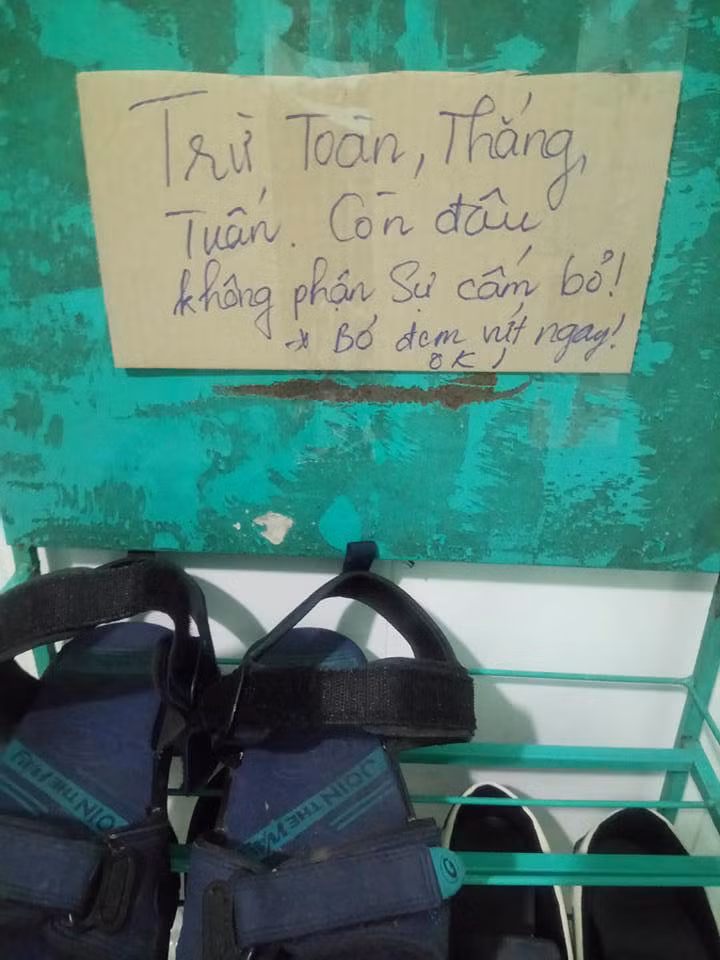 Chỉ sau vài giờ đăng tải, bài đăng của An nhanh chóng thu hút hơn 30.000 like (thích) cùng hàng nghìn bình luận trái chiều. Ảnh: Tổng hợp Facebook