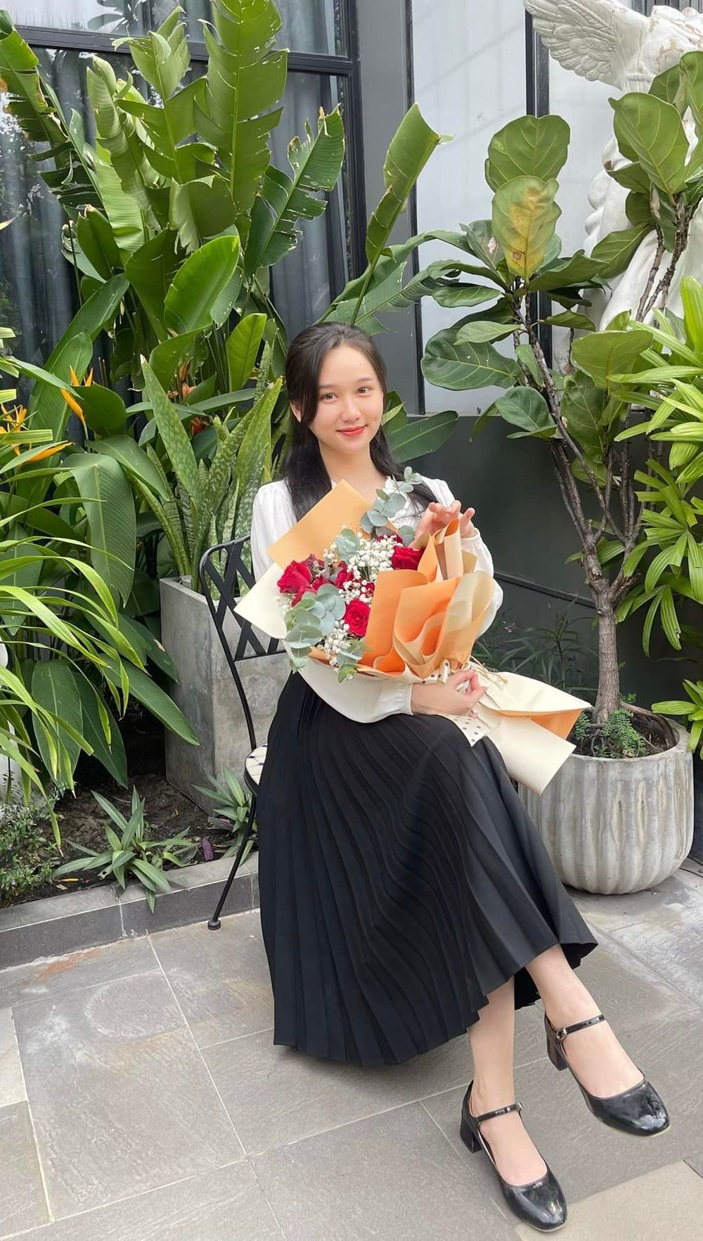 Mới đây, Trúc Anh lại khiến người hâm mộ được dịp xôn xao khi khoe diện mạo xinh đẹp sau những ồn ào về ngoại hình.