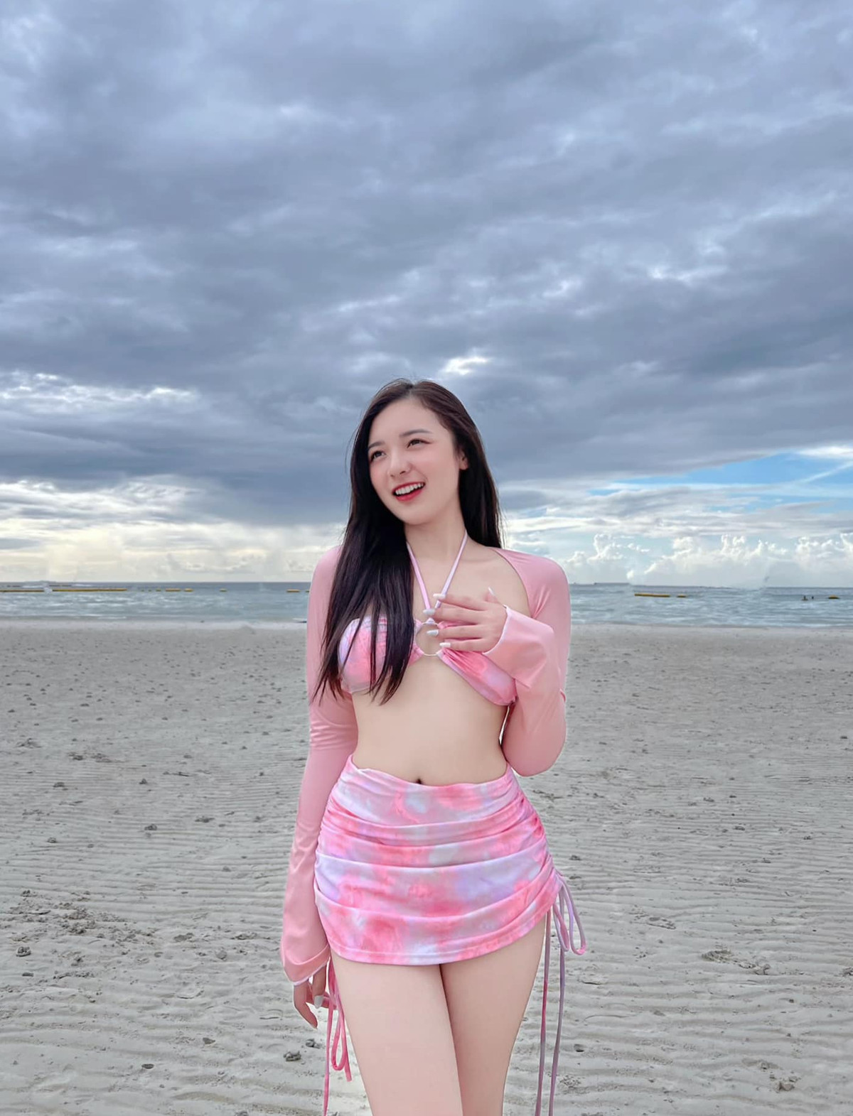 Chỉ sau ít giờ đăng tải, khoảnh khắc này của Vũ Phương Thảo lập tức thu hút cả chục nghìn lượt yêu thích, bình luận của cư dân mạng.