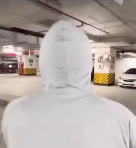 Đoạn clip được cho quay trước khi nam cầu thủ xuất ngoại và Chu Thanh Huyền mãi mới đăng.