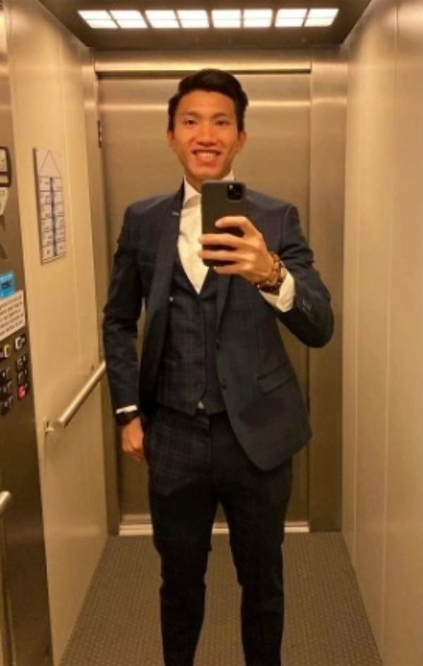 Hiện chưa rõ thực hư ra sao song loạt hình ảnh úp mở trên đang khiến người hâm mộ đứng ngồi không yên. Ảnh: Tổng hợp