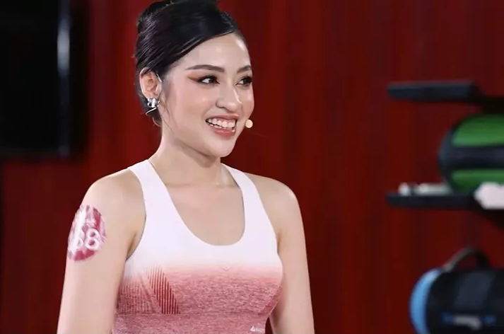 Nhiều netizen cho rằng Trần Thanh Tâm đã sử dụng "filter" quá nhiều để tạo ra một dung mạo khá xinh đẹp "ảo", nên khi ghi hình thực tế đã có phần nào gây thất vọng.