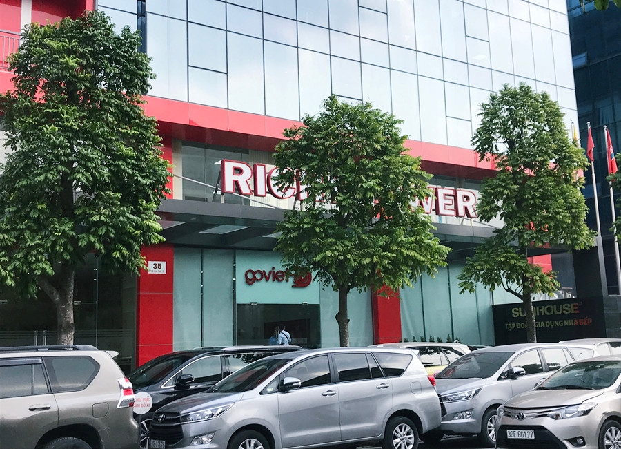 Liên quan đến sự việc, đầu giờ chiều cùng ngày PV Kiến Thức đã liên hệ qua điện thoại với đại diện truyền thông của Go-Viet tại Hà Nội và cập nhật thông tin tới độc giả trong bài tiếp.