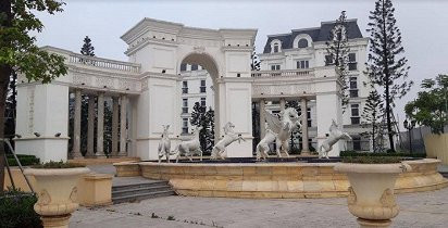 Dai gia Le Van Vong biet truoc 9 du an sai pham, thoai von.. co thoat toi?