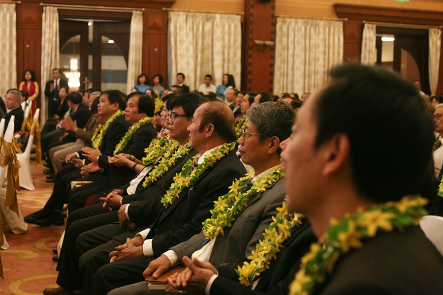 Le ton vinh tri thuc KH&CN 2019: Su kien mang y nghia to lon-Hinh-2