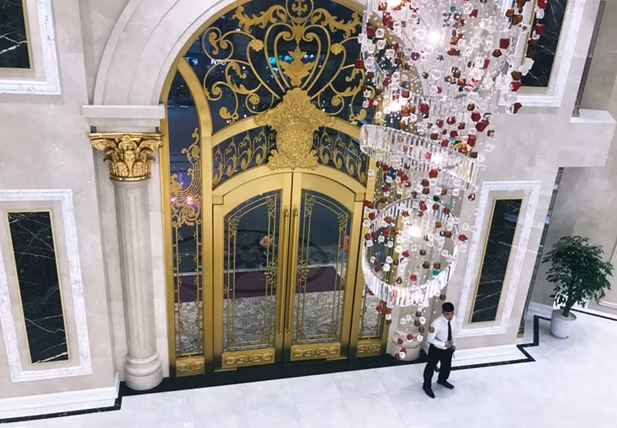 Cảnh vắng vẻ đìu hiu trong "đất vàng"số 5 Lê Duẩn.