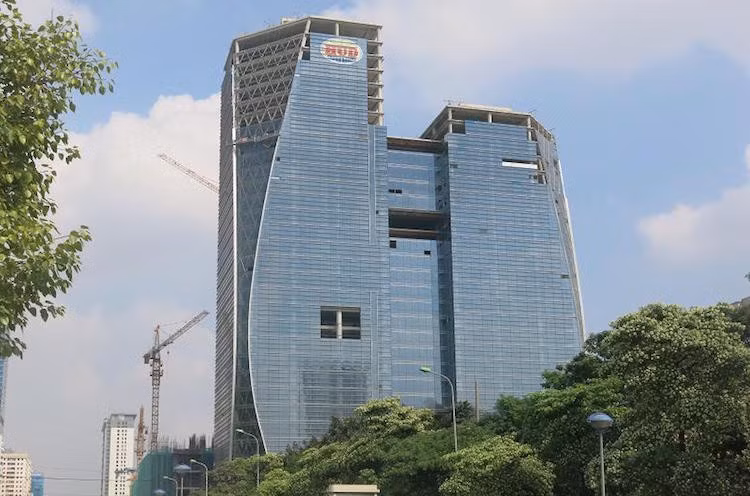 Vi sao HUD muon om hang ngan m2 “dat vang” nhung Bo Tai chinh khong dong y?