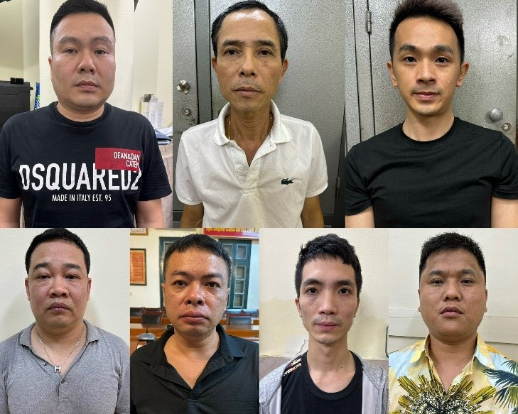 Hà Nội: Triệt phá ổ nhóm cá độ bóng đá 100 tỷ đồng Ha Noi: Triet pha o nhom ca do bong da 100 ty dong