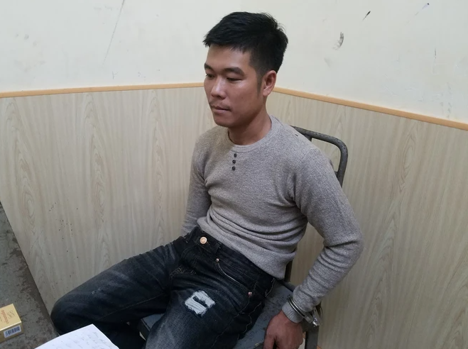 Khi đến khu vực đầm rươi ở thôn Bắc Phong, Thùy dừng xe rồi rút con dao bầu vòng ra sau lưng chị Hằng đâm 1 phát vào cổ rồi đạp nạn nhân lăn xuống sườn đê. Nghe tiếng kêu, tên sát nhân còn cầm dao kề ngang cổ chị Hằng cắt mạnh… Gây án xong, tên Thuỳ lấy xe máy đi mua 7 lít xăng đổ vào 2 can nhựa. Quay lại hiện trường, hắn tháo của chị Hằng 2 nhẫn màu vàng, 1 nhẫn bạc và 1 dây chuyền sau đó tưới xăng lên người nạn nhân châm lửa đốt. Ngày 31/5/2019, TAND thành phố Hải Phòng đã mở phiên toà sơ thẩm và tuyên phạt bị cáo Vũ Thế Thùy mức án cao nhất là tử hình; Phạm Xuân Trường bị xử phạt 18 tháng tù về tội Che giấu tội phạm. 