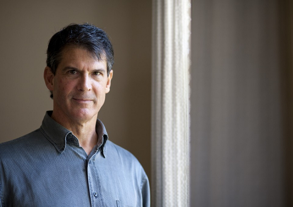 Ở đó, tôi thình lình được gặp một vị thần vô cùng quyền lực, ai cũng biết mà sau này tôi gọi là Om, vì âm thanh rộn ràng khắp địa hạt đó. Tôi đã học được các bài học về chiều sâu và vẻ đẹp ở đó, hoàn toàn vượt ngoài khả năng giải thích của tôi...