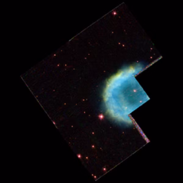 Theo các nhà khoa học NASA/ESA, khi Mặt Trời gần hết tuổi thọ, hết hydro để hợp nhất trong lõi, đầu tiên lõi của nó sẽ bắt đầu nguội và co lại, phá vỡ sự cân bằng mong manh giữa áp suất bên trong của trọng lực và áp suất do bức xạ - nhiệt bên ngoài.