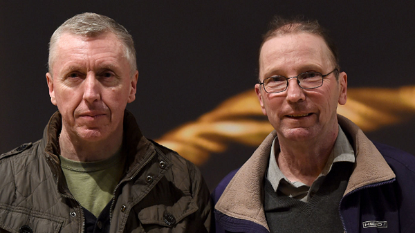 "Phát hiện độc đáo này có ý nghĩa quan trọng về mặt quốc tế. Niên đại của các đồ tạo tác là khoảng năm 400 - 250 trước Công nguyên, và có thể là tác phẩm bằng vàng thời đồ sắt sớm nhất ở Anh", Julia Farley, tiến sĩ Julia Farley, quản lý bộ sưu tập thời đồ sắt ở Anh và châu Âu tại Bảo tàng Anh.