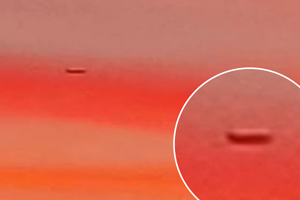 "Nhìn thấy chúng đồng nghĩa bạn đang chạm trán với công nghệ tiên tiến hơn chúng ta... (Những thứ này) không có cánh, buồng lái, bảng điều khiển, đinh tán trên vỏ hay bộ phận đẩy rõ ràng. Bằng cách nào đó, chúng có thể vượt qua tác động của lực hút Trái Đất", Elizondo khẳng định cấu tạo các vật thể không tuân theo quy tắc kỹ thuật mà con người từng biết.