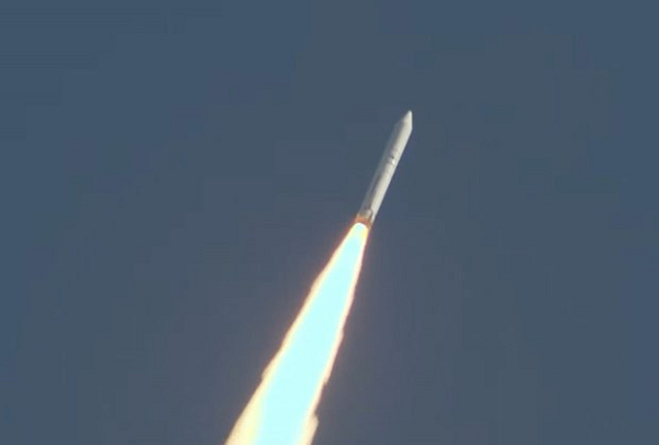 Theo Trung tâm Vũ trụ Việt Nam (VNSC), sau khoảng 52 phút, tên lửa có thể bắt đầu thả các vệ tinh mà nó mang theo vào quỹ đạo. Vệ tinh đầu tiên được thả ra là vệ tinh RAISE-2. Vệ tinh cuối cùng được thả vào không gian là NanoDragon.