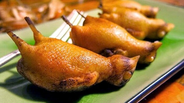 Với điều kiện mùa đông và khí hậu đặc trưng của vùng Tây Tạng thì chỉ cần hong khô khoảng 20 - 25 ngày là có thể ăn được.