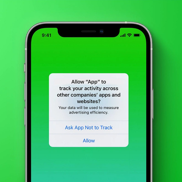 Cùng chung số phận, Snapchat cũng thiệt hại không kém vì nền tảng chỉ dành cho smartphone, không có phiên bản máy tính. Vì thế, việc khai thác quảng cáo trên ứng dụng bị hạn chế đáng kể.
