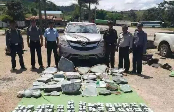 Ngoài ra, chính phủ Myanmar cũng ban hành thêm một số điều luật, chính sách để bảo vệ kho báu thiên nhiên này khỏi tay của các đạo tặc khai thác trái phép.. Mời các bạn xem video: Khung cảnh thiên nhiên tuyệt đẹp tại các quốc gia ít dân nhất thế giới. Nguồn: VTC.