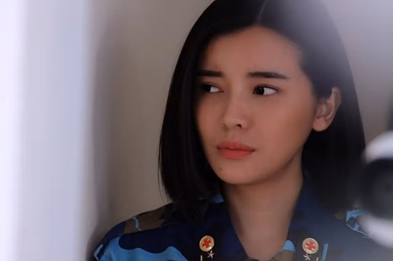 Cao Thái Hà giỏi kiếm tiền. Cô đóng phim, quảng cáo, kinh doanh. Thu nhập của nữ diễn viên trung bình vào khoảng 100 triệu đồng/tháng. Sau khi tham gia phim "Hậu duệ mặt trời" bản Việt, thu nhập của Cao Thái Hà tăng lên gấp đôi. Ảnh: Dân Việt