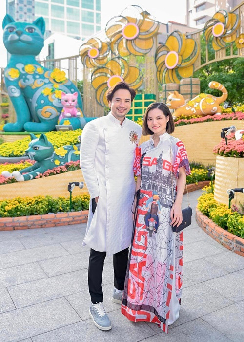 Nam diễn viên thường xuyên tháp tùng bạn gái tin đồn. Ảnh: FBNV