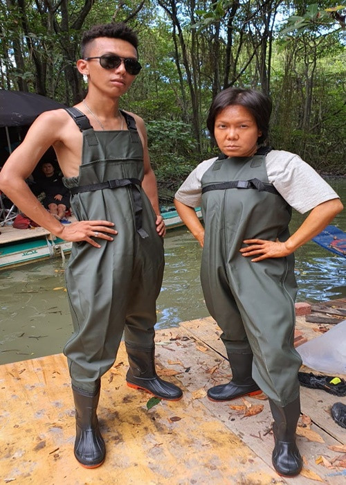 Khoảng 5 ngày cuối cùng quay phim, Việt Hương bị đau bụng âm ỉ, thường xuyên ớn lạnh. Ảnh: FBNV