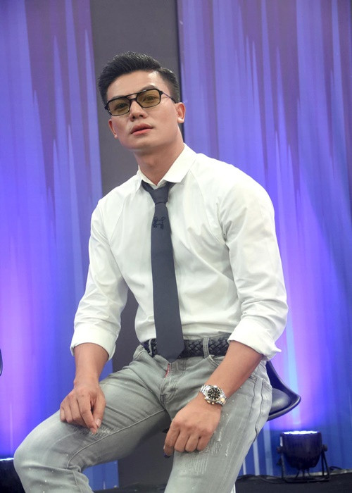 Năm 2018, diễn viên Hiếu Nguyễn tập tành khởi nghiệp ở lĩnh vực nhà hàng tại TP.HCM. Vì đại dịch COVID-19, anh lỗ vài tỷ đồng. Nam diễn viên phải dùng tiền tiết kiệm trong nhiều năm để duy trì việc kinh doanh. Ảnh: FBNV