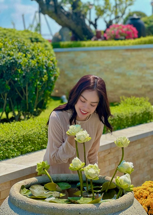 Dương Cẩm Lynh có những chuyến đi để cân bằng cuộc sống và công việc. Ảnh: FBNV