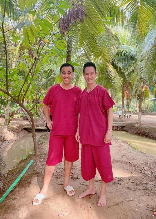 Sau thời gian nỗ lực làm nghề, Lý Hải và Quyền Linh đều nổi tiếng và giàu có. Ảnh: Tiền Phong