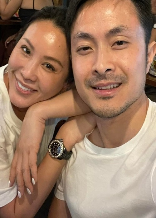 Đến tháng 6/2021, Thu Hoài chia sẻ đã đăng ký kết hôn với Trí Tống sau 7 năm hẹn hò. Ảnh: FBNV