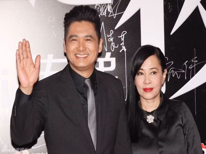Châu Nhuận Phát cũng lấy vợ giàu có. Trần Oải Liên - vợ của nam diễn viên là con gái tỷ phú Singapore Trần Thủ Lâm. Ảnh: Thế giới điện ảnh