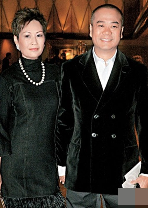 Phó Khiết Nhàn - vợ của diễn viên Âu Dương Chấn Hoa cũng là đại gia khi thừa hưởng gia tài kếch xù từ ông trùm sòng bạc Phó Lão Dung. Ảnh: Người lao động