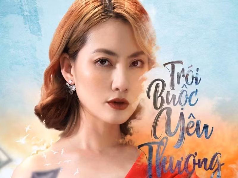 Năm 2020, bà mẹ một con chia sẻ, sau thành công của hai phim "Luật trời" và "Trói buộc yêu thương", cát-sê của cô cao hơn. Ảnh: FBNV