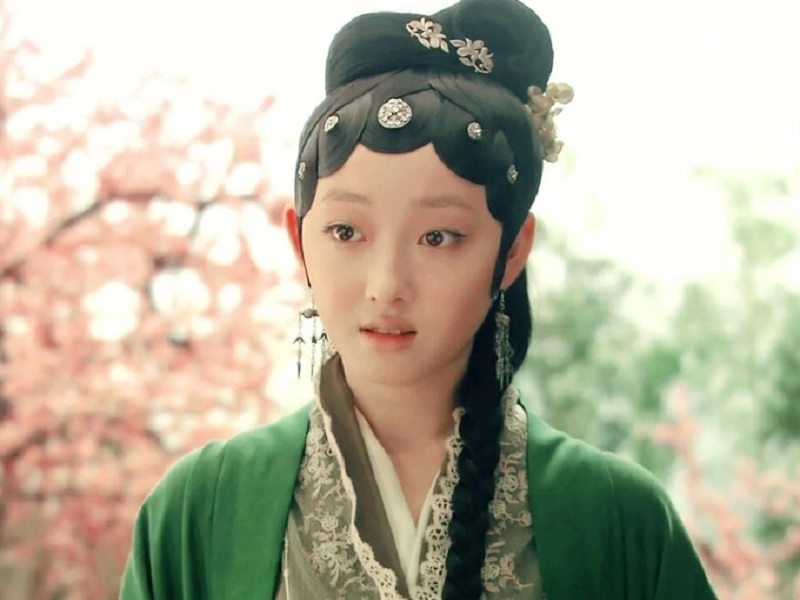 “Tân hồng lâu mộng” lên sóng năm 2010. Nhờ vai Lâm Đại Ngọc, Tưởng Mộng Tiệp vụt sáng, giành được giải Nghệ sĩ mới xuất sắc tại Liên hoan phim truyền hình quốc gia năm 2010. Ảnh: Sina