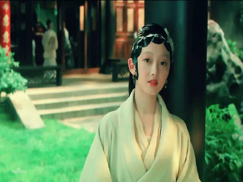 Đạo diễn Lý Thiếu Hồng cho biết, Tưởng Mộng Tiệp hội tụ các yếu tố như những mỹ nhân thời xưa gồm: mắt sáng, mày lá liễu, miệng chúm chím. Ảnh: Vietnamnet