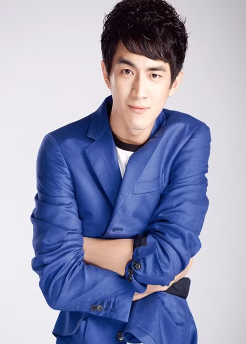 Tưởng Mộng Tiệp còn từng bị nghi hẹn hò Lâm Canh Tân sau khi đóng cặp trong phim “Thần kiếm” năm 2016. Ảnh: Yan