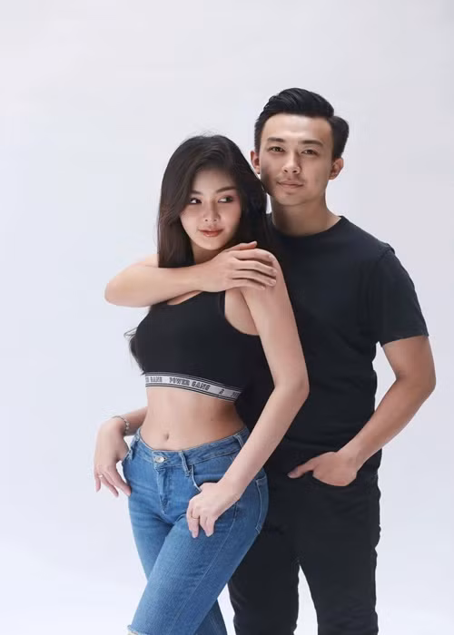 Le Au Ngan Anh thang hang nhan sac sau khi lay chong