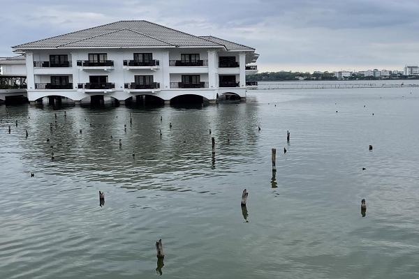 Ly do xuat hien “hang chong” la tren Ho Tay