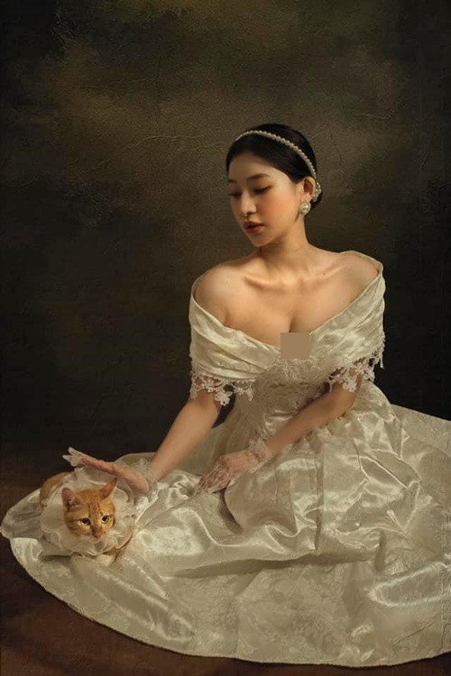 Ivy Lê từng chia sẻ, cô sở hữu vòng một lớn tự nhiên. Ảnh: FBNV