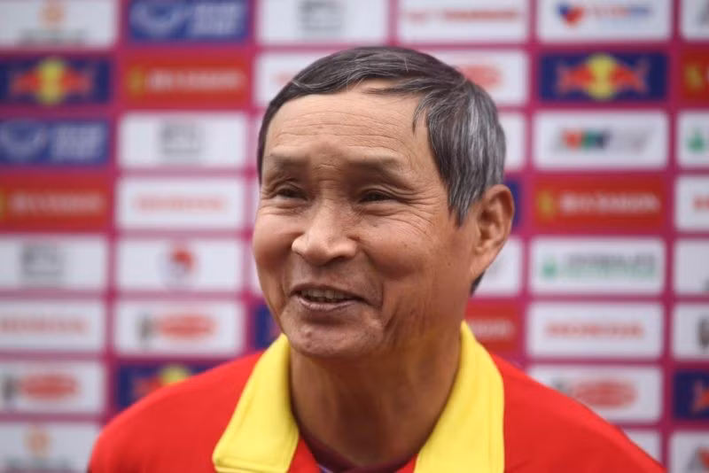 HLV Mai Duc Chung: Doi tuyen nu dap ung 80% yeu cau de ra