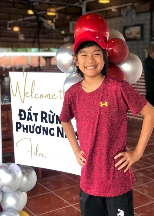 Kỳ Phong - con trai của diễn viên Kiều Trinh là một trong những diễn viên nhí của phim điện ảnh “Đất rừng phương Nam”.