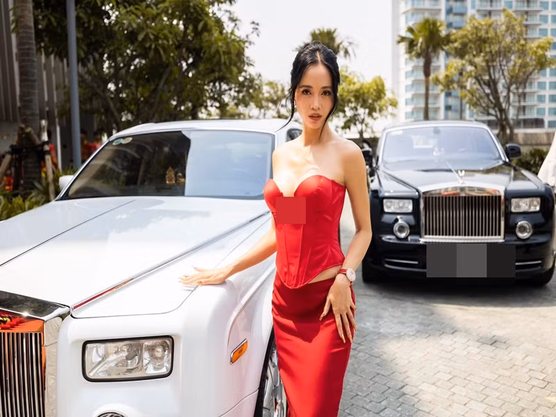 Theo Vũ Ngọc Anh, bạn trai chỉ không thích cô mặc kiểu bánh bèo và đi giày quá cao. Ảnh: FBNV