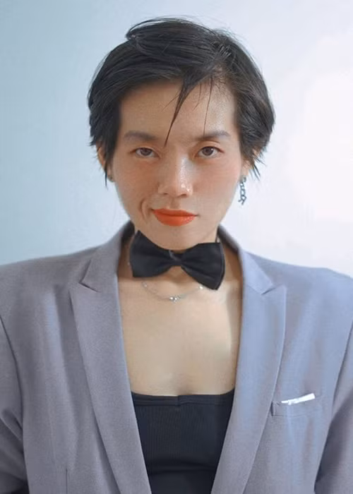 Một số khán giả bày tỏ thích hình ảnh Phương Anh mũm mĩm. Nữ ca sĩ rất vui được khán giả yêu quý nhưng hy vọng mọi người đón nhận cô với hình ảnh mới.