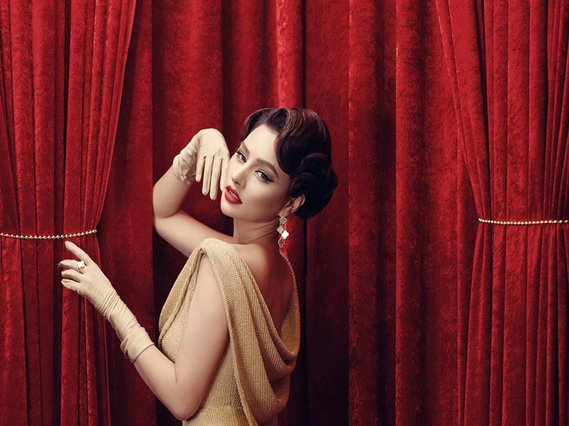 Nhận ra ý đồ của Harvey Weinstein, Vũ Thu Phương từ chối. Cô trở về phòng ngay lập tức và quyết định rời Hollywood, bay về Việt Nam ngay trong đêm. Mãi đến năm 2017, Vũ Thu Phương mới hé lộ chuyện bị quấy rối tình dục khi đóng phim ở Hollywood.